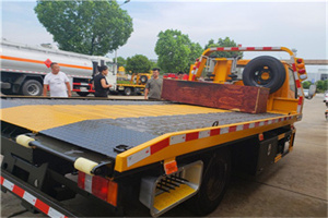 郧县附近拖车电话号码服务